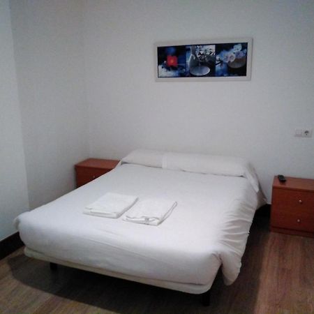 Hostal Ancla Dorada Vigo Exterior photo